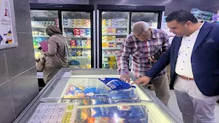 إعدام 300 كيلو لحوم و550 عبوة حلوى مولد فاسدة في الإسكندرية- صور