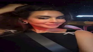 بـ"فستان قصير".. ياسمين صبري تهدي الجمهور قُبلة في أحدث  ظهور