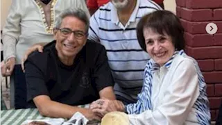 أحدث ظهور لـ سميرة أحمد مع محمود سعد بعد غياب.. والجمهور: قمر ووحشتنا