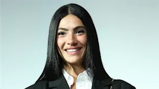 هدى المفتي تتألق بإطلالة رخيصة الثمن من Zara في مهرجان الجونة