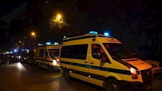  الدفع بـ26 سيارة إسعاف لنقل مصابي حادث انقلاب أتوبيس صحراوي الأقصر- صور