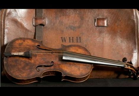  آلة الكمان التي عزفت آخر مقطوعة موسيقية على تيتانيك بـ 1.46 مليون دولار