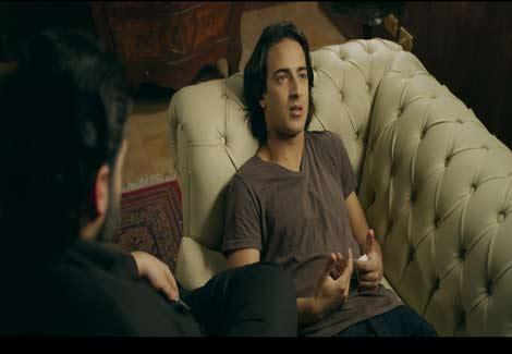بطل فيلم ''أسرار عائلية'': استخرت الله قبل القيام بدور ''مثلي الجنس'' (حوار)