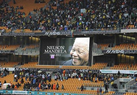 زعماء ومشاهير في تأبين "أيقونة" إفريقيا نيلسون مانديلا