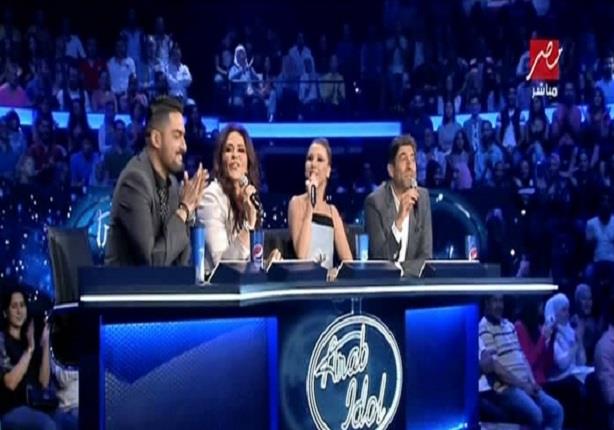  نانسى عجرم ووائل كافورى يحتفلوا بعيد ميلاد حسن الشافعى على الهواء فى Arab Idol 3
