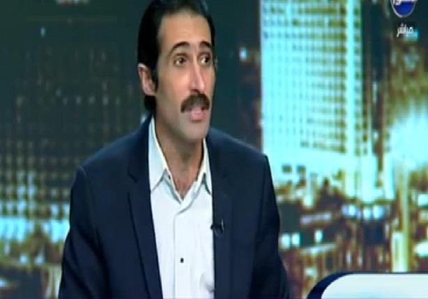 مجدى الجلاد يهاجم عمرو اديب :هل يجوز ان مذيع يتحدث عن البنطلون ؟ 