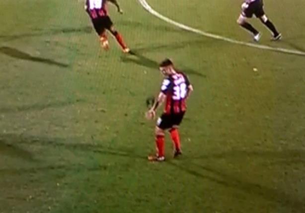 سقوط "باروكة" لاعب بورنموث أمام ليفربول بكأس الرابطة