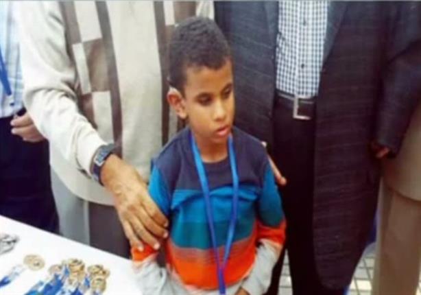 طفل مصري أعمى أبكم أصم يفوز بذهبيتين في السباحة
