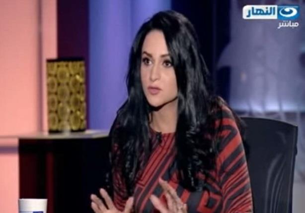 عايدة سعودي تحكي تفاصيل فصلها بسبب مقطعها الصوتي عن براءة مبارك ومكالمة الرئاسة لها