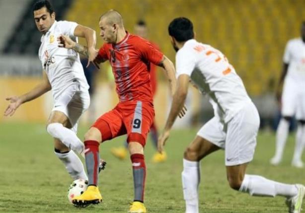 فتحي ينال البطاقة الحمراء أمام فريق قطر بالدوري