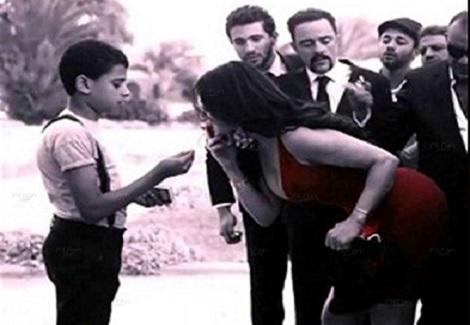 مشهد مثير لطفل مع هيفاء وهبي في فيلم حلاوة روح يتسبب في فتح النار عليها
