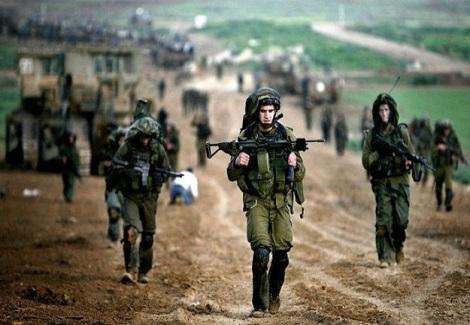 جندى إسرائيلي يعجز عن تسلق سور صغير'' يثير سخرية مواقع التواصل الاجتماعى'' 