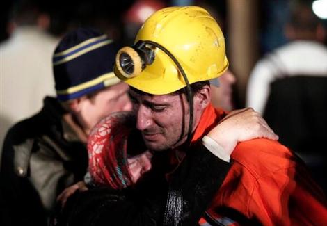 مقتل أكثر من 200 تركى فى إنفجار منجم للفحم بولاية مانيسا التركية
