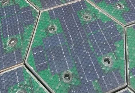 طريق الشمس مشروع ينتج الكهرباء من الطاقة الشمسية