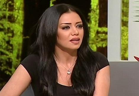 رانيا يوسف: تعرضت للتحرش في التحرير والخيانة طبع الرجال