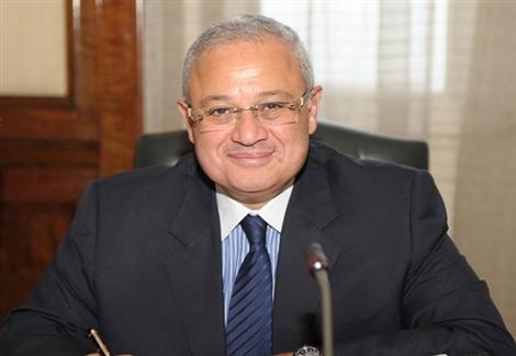 زعزوع يؤكد اعتزام الحكومة الألمانية رفع حظر السفر 