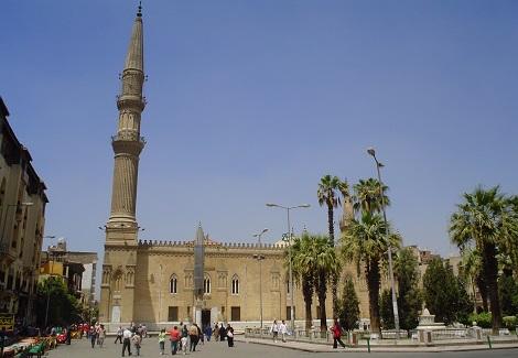 بالصور مسجد الحسين بالقاهرة مصراوى