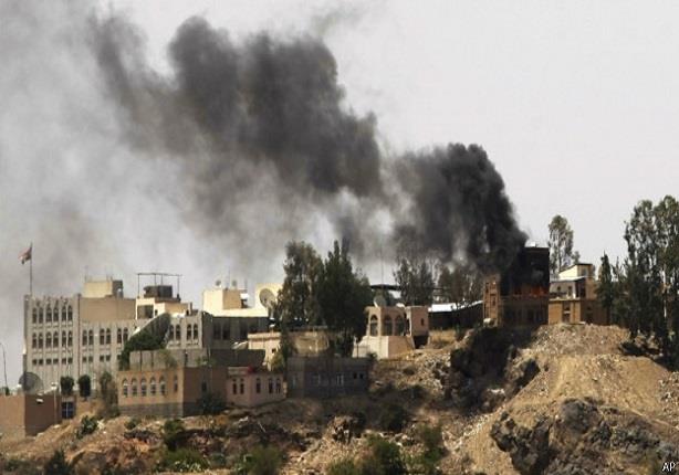 حظر تجوال شمالي صنعاء مع تصاعد المعارك بين الحوثيين وقوات الأمن حظر تجوال شمالي صنعاء مع تصاعد المعارك بين الحوثيين وقوات الأمن
