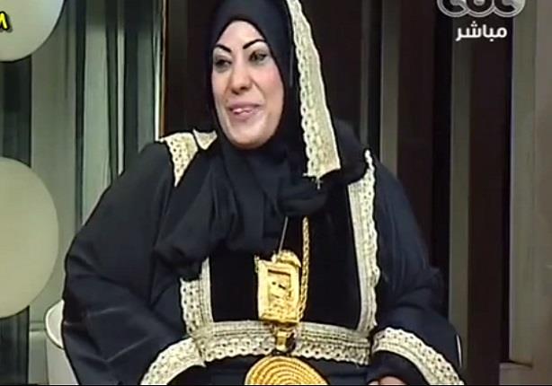  رد فعل مفيدة شيحة على ارتداء اشهر جزارة فى مصر كمية كبيرة من الذهب