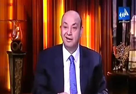 أديب ساخرًا: "يا مستني الكهرباء ترجع في مصر يا مستني مرسي يرجع القصر