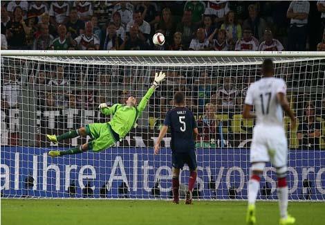 أهداف مباراة ألمانيا واسكتلندا في تصفيات يورو 2016