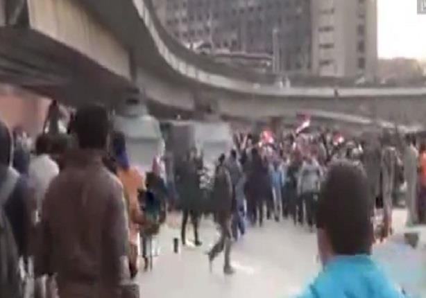 اشتباكات بين قوات الأمن والمتظاهرين بميدان عبدالمنعم رياض