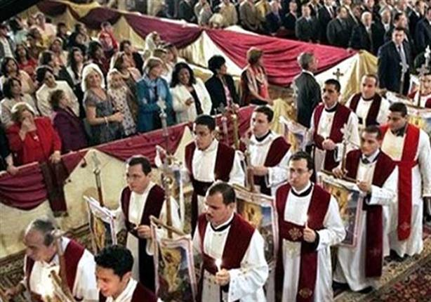 «السيسى» يفاجئ الكنيسة بحضور قداس عيد الميلاد بالكاتدرائية