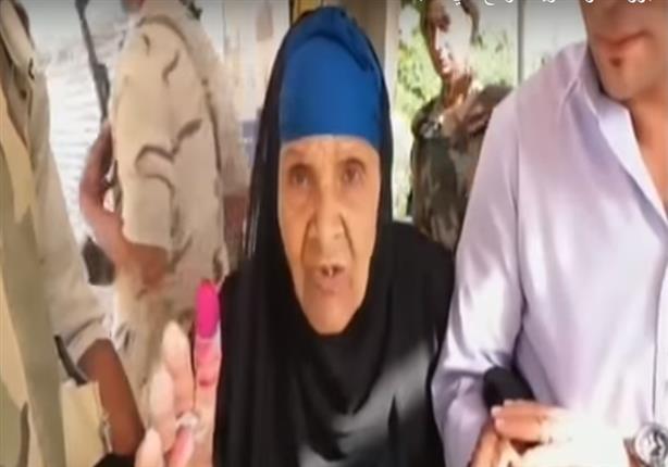 بالفيديو- عجوز بعد التصويت في اللجنة: "انتخبت الحاج غريب الله يرحمه"