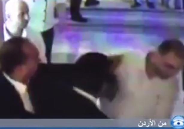 نائب اردنى يعتدى على عامل مصرى بالضرب المبرح والسبب كارثة