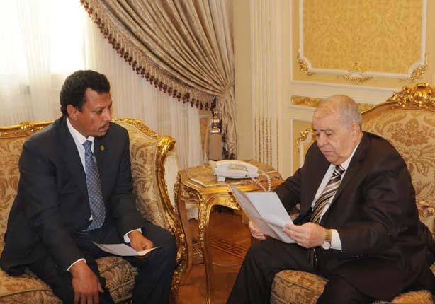 العجاتي لـ"نائب حلايب وشلاتين": الحكومة حريصة على خدمة الأهالي العجاتي لـ"نائب حلايب وشلاتين": الحكومة حريصة على خدمة الأهالي