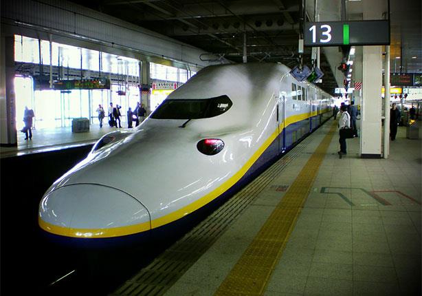 فيديو.. تقنية حديثة في محطات القطارات باليابان لمنع الحوادث