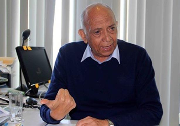 محمد غنيم: إقرار قانون التجارب السريرية في مصر تأخر كثيرًا