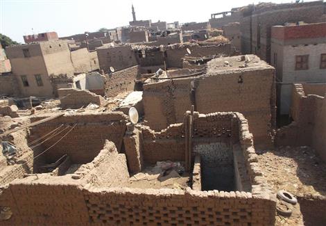 وزير الإسكان: الانتهاء من تنفيذ المرحلة الثانية من تطوير عشش السودان وتوفير 75 وحدة وزير الإسكان: الانتهاء من تنفيذ المرحلة الثانية من تطوير عشش السودان وتوفير 75 وحدة