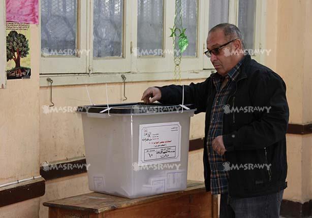 7 صور ترصد العملية الانتخابية بالمعادي.." اللجان تبحث عن ناخبين"