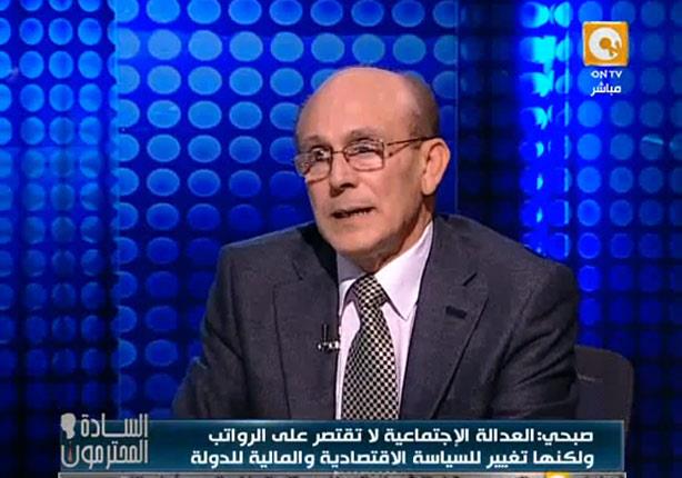 محمد صبحي يطالب السيسي بإنشاء 3 مستشفيات آدمية