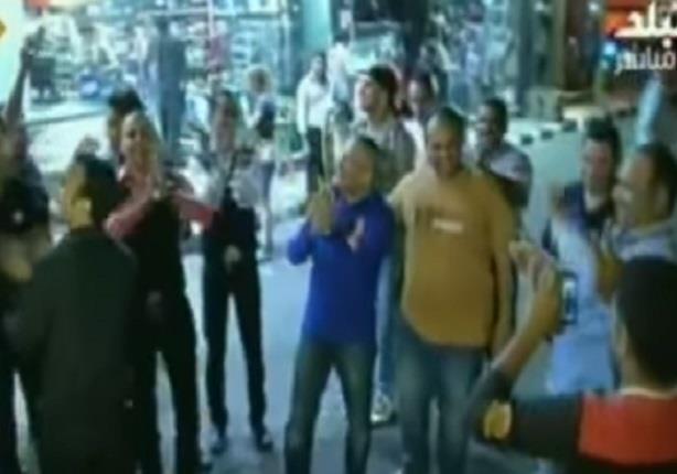 أحمد موسى يرقص ويحتفل مع المصريين فى شرم الشيخ