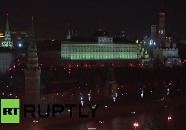 لحظة إطفاء الأنوار في جامعة موسكو بداية "ساعة الأرض"