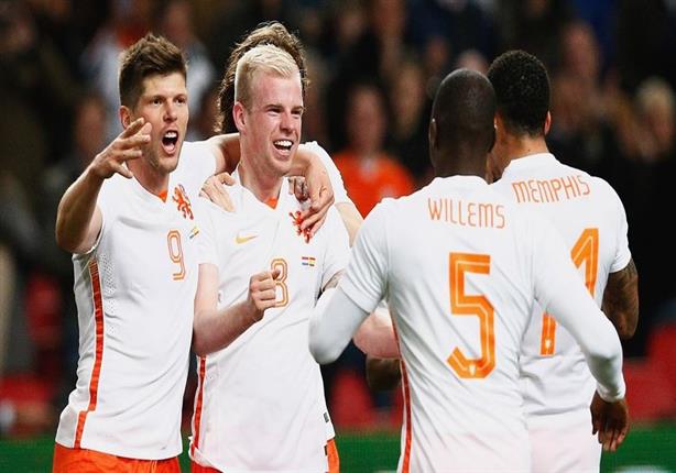 أهداف مباراة (هولندا 2 - إسبانيا 0) وديًا 
