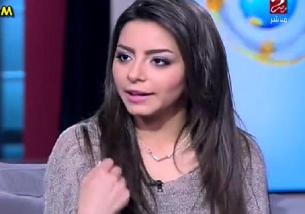 مذيعة mbc masr تحرج الممثلة الشابة إلهام عبد البديع على الهواء