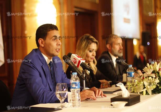 بالفيديو.. حساسين يكشف عن مصادر تمويل قناة العاصمة بالفيديو.. حساسين يكشف عن مصادر تمويل قناة العاصمة