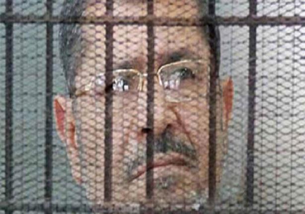 محامي الرئيس الاسبق''مرسي'': جلست مع الرئيس منفردا وقال لى لا أعترف بالمحاكمة
