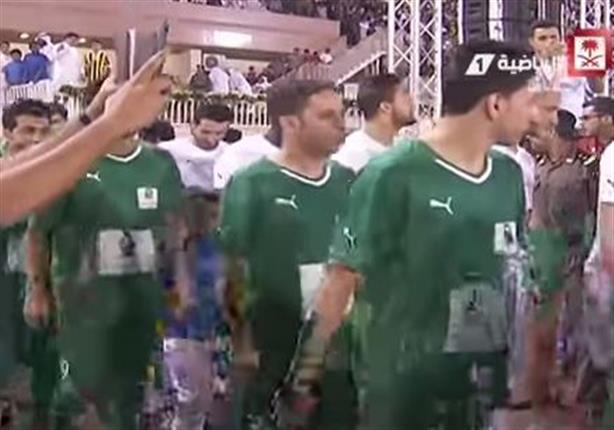 انطلاق مباراة نجوم العالم ونجوم السعودية بمشاركة أبو تريكة وحازم إمام