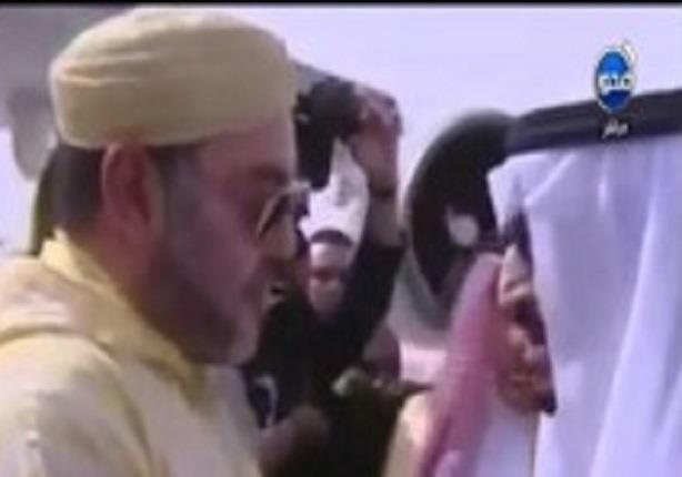 خادم الحرمين يقيل رئيس المراسم الملكية بسبب صفعه لمصور صحفى