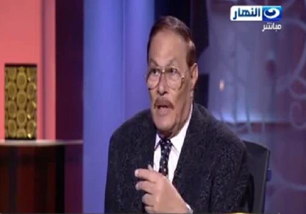  رئيس وزراء مصر الاسبق: الرئيس هو من يفرض قيودا على رئيس الوزراء