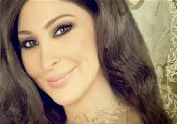 إليسا: أعطي جمهوري حقه بس يا ريت يعطوني خصوصيتي