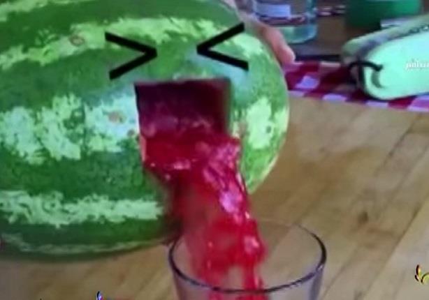 اسهل طريقة لتقطيع "البطيخ" وتحويله إلى عصير