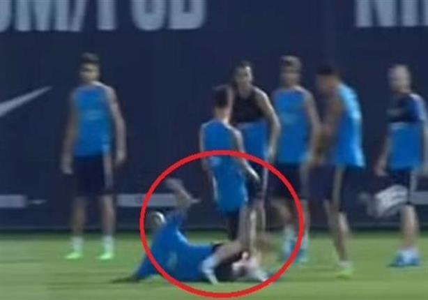 تدخل عنيف من ماسكيرانو ضد ميسي في تدريبات برشلونة