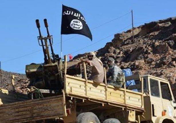 عناصر تنظيم القاعدة تدمر قبورا صينية في مدينة المكلا شرقي اليمن 