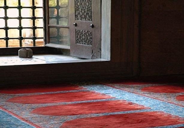 هل تارك الصلاة مرتد عن الإسلام ؟