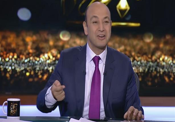 "أديب":"يرضيكم التاريخ يقول ان مصر عملت ثورة عشان شوية سكر؟"- فيديو